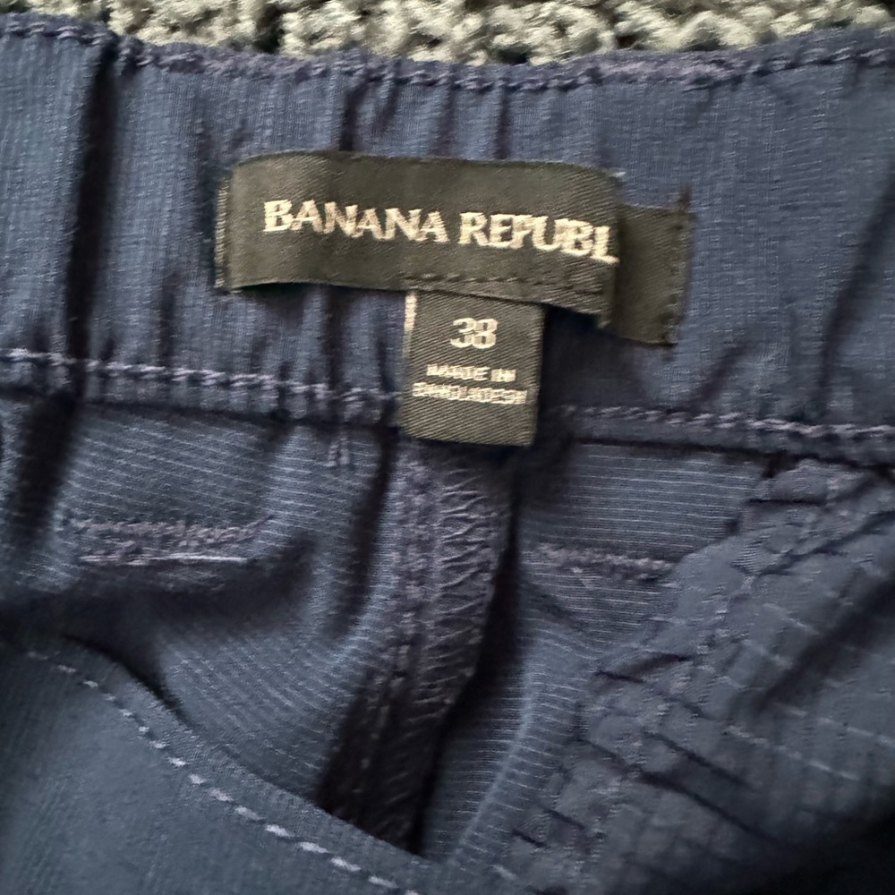 Banana Republic dark blue shorts. Men’s size 38